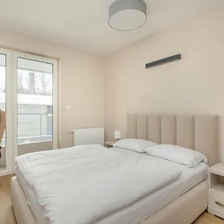 Comfortable In The Centre Of With Parking, & Gym By Renters Apartamento