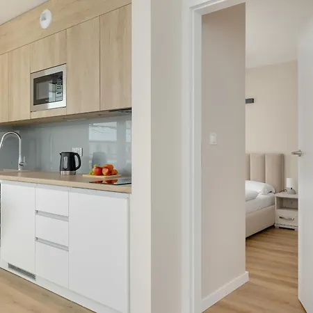 Διαμέρισμα Comfortable In The Centre Of With Parking, & Gym By Renters *